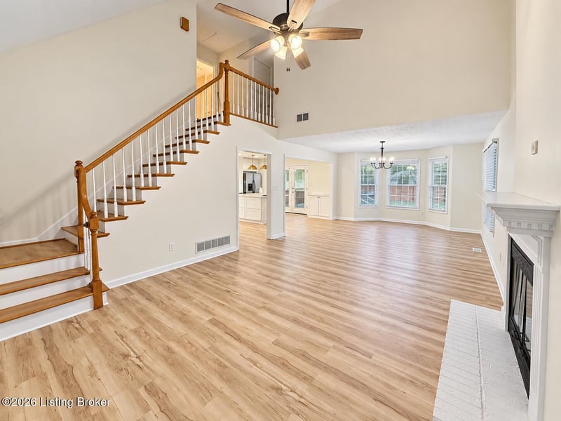 4631 Shenandoah Dr, Louisville, KY 40241