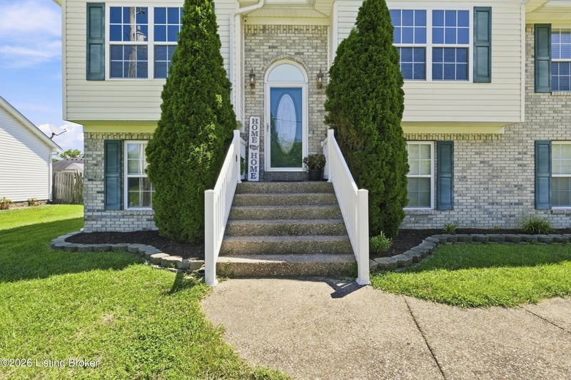 464 Hensley Rd, Shepherdsville, KY 40165