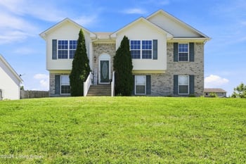464 Hensley Rd, Shepherdsville, KY 40165