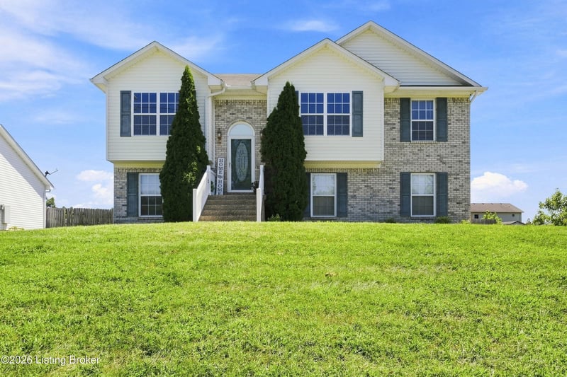 464 Hensley Rd, Shepherdsville, KY 40165