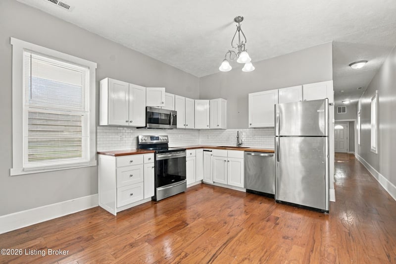 468 E Brandeis Ave, Louisville, KY 40217