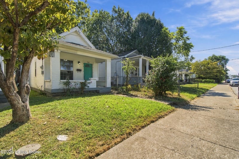 468 E Brandeis Ave, Louisville, KY 40217
