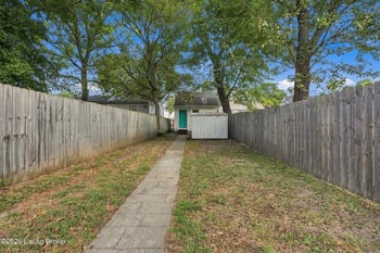 468 E Brandeis Ave, Louisville, KY 40217