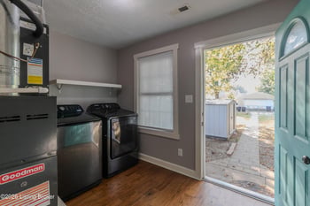 468 E Brandeis Ave, Louisville, KY 40217