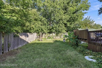 4699 Kiefer Rd, Louisville, KY 40216