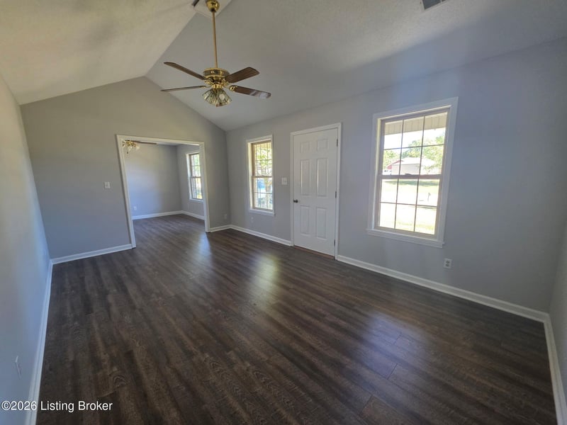 470 American Dr, Bardstown, KY 40004