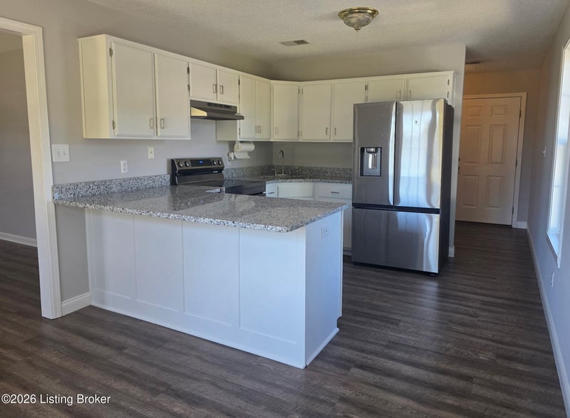 470 American Dr, Bardstown, KY 40004