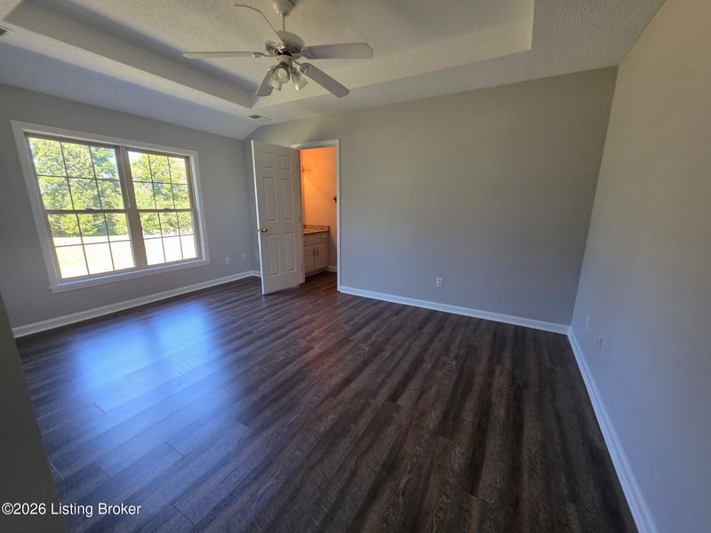 470 American Dr, Bardstown, KY 40004