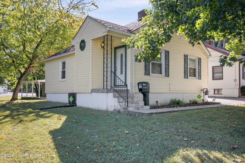 4701 Cliff Ave, Louisville, KY 40215