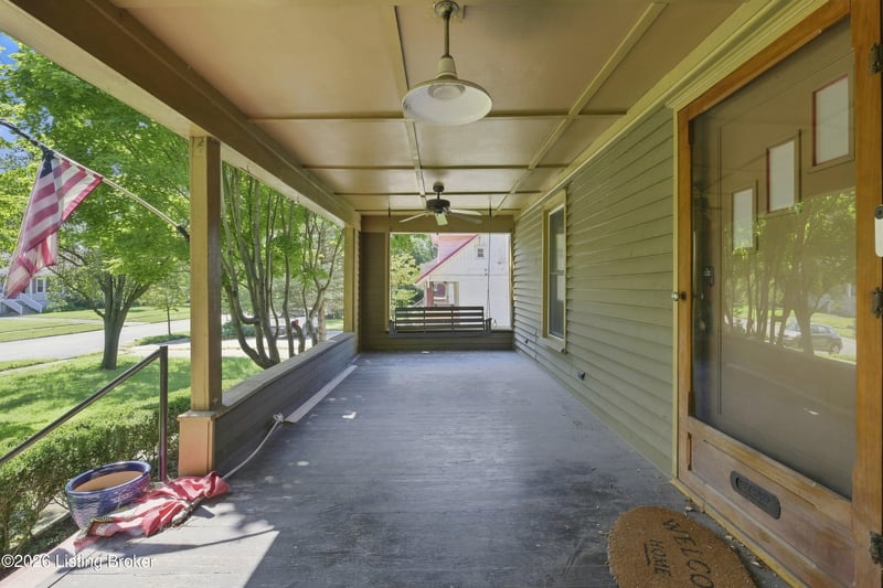 4708 S 2nd St, Louisville, KY 40214