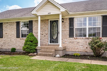 472 Beechcliff Cir, Shepherdsville, KY 40165