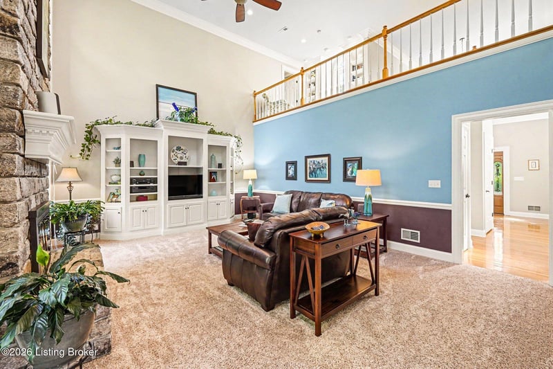 4740 Grand Dell Dr, Crestwood, KY 40014
