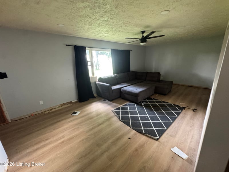 4791 Taylorsville Rd, Shelbyville, KY 40065