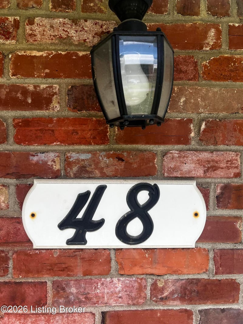48 Valentine Ct, New Castle, KY 40050