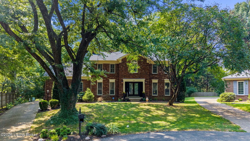 4802 Springdale Ct, Louisville, KY 40241