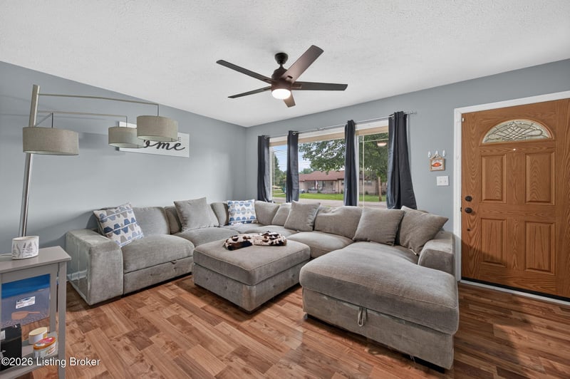 4806 Fury Way, Louisville, KY 40258