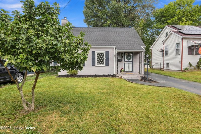 4808 S 6th St, Louisville, KY 40214