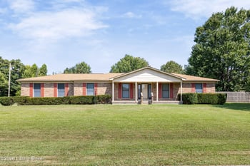 4809 Sussex Dr, Shepherdsville, KY 40165