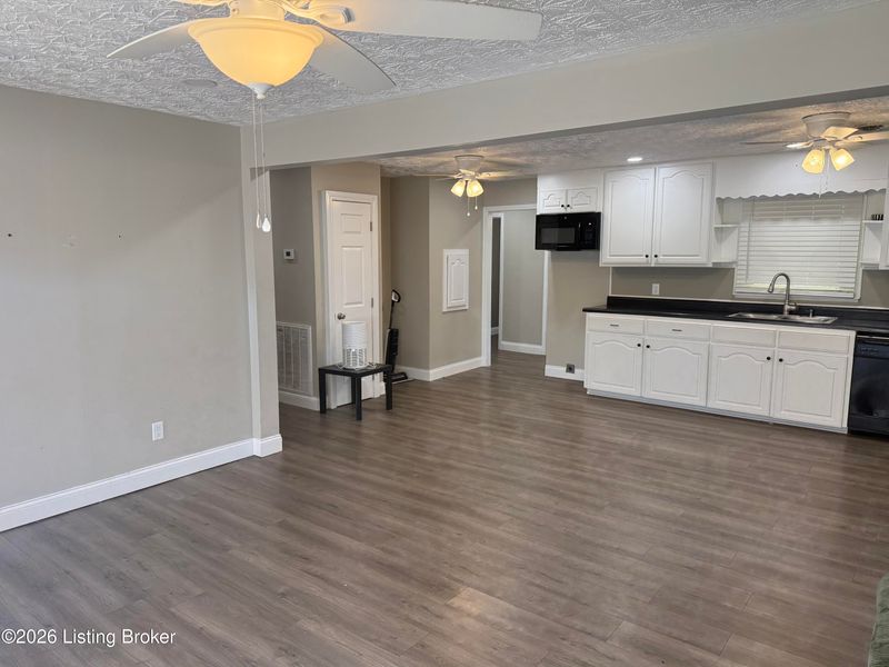 4810 Anneta Rd, Leitchfield, KY 42754