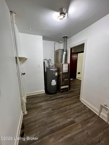 4815 Greenwood Rd, Louisville, KY 40258