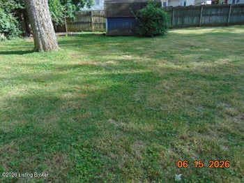 4815 Redmon Ct, Louisville, KY 40291