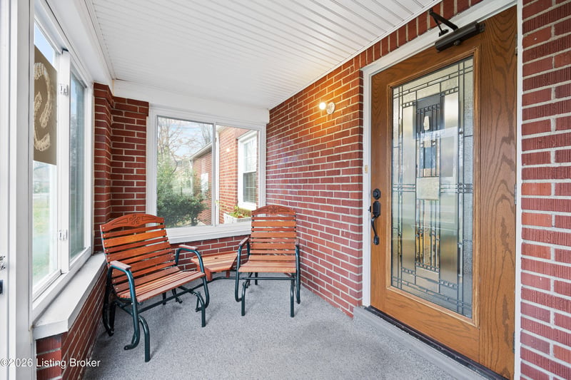 4816 Greenwood Rd, Louisville, KY 40258