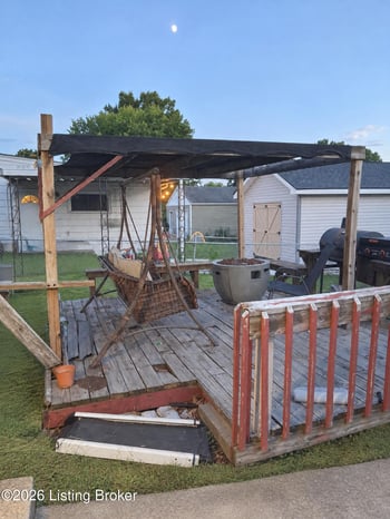 4816 Redwing Way, Louisville, KY 40213