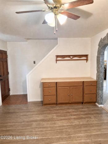 4816 Redwing Way, Louisville, KY 40213