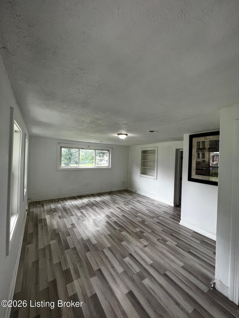 4819 Dreams End Dr, Louisville, KY 40291