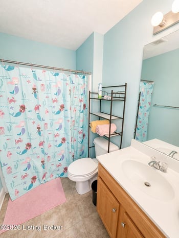 4820 Arroyo Trl, Louisville, KY 40229