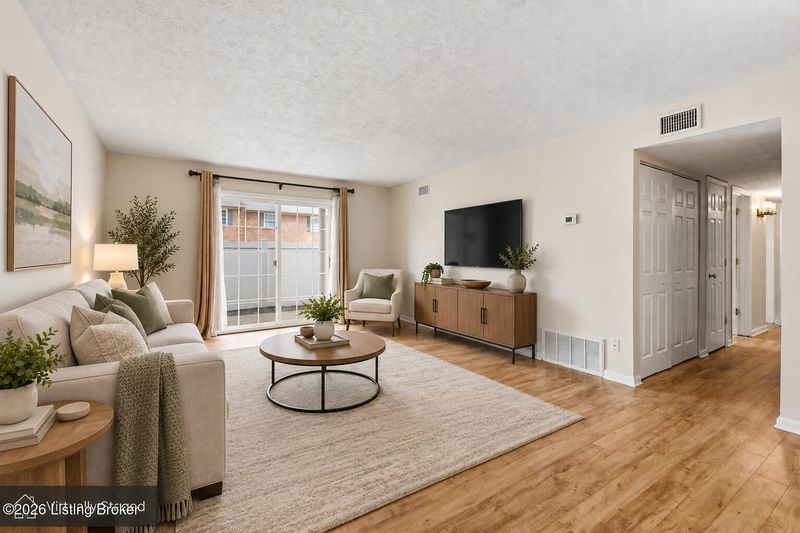 4820 Westmar Ter #1, Louisville, KY 40222
