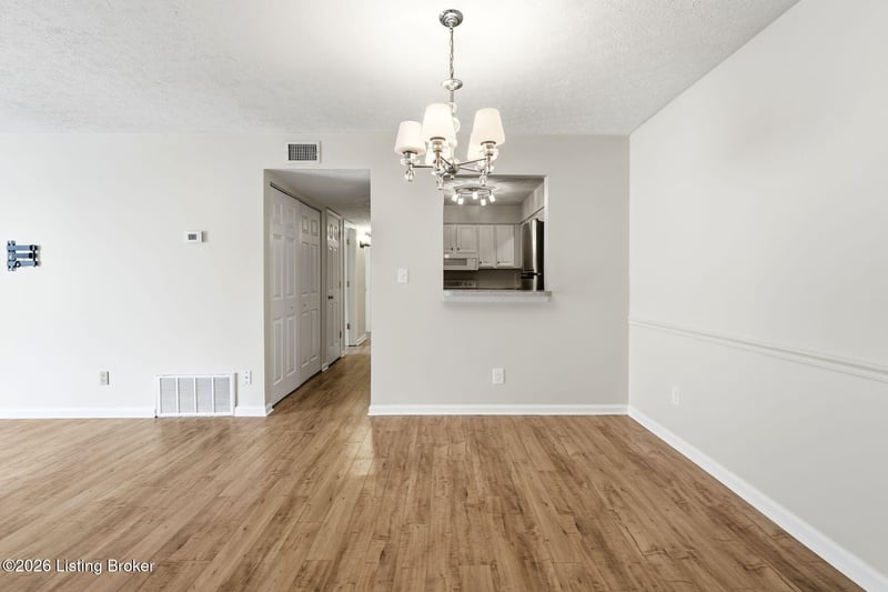 4820 Westmar Ter #APT 1, Louisville, KY 40222