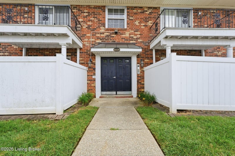 4820 Westmar Ter #APT 1, Louisville, KY 40222