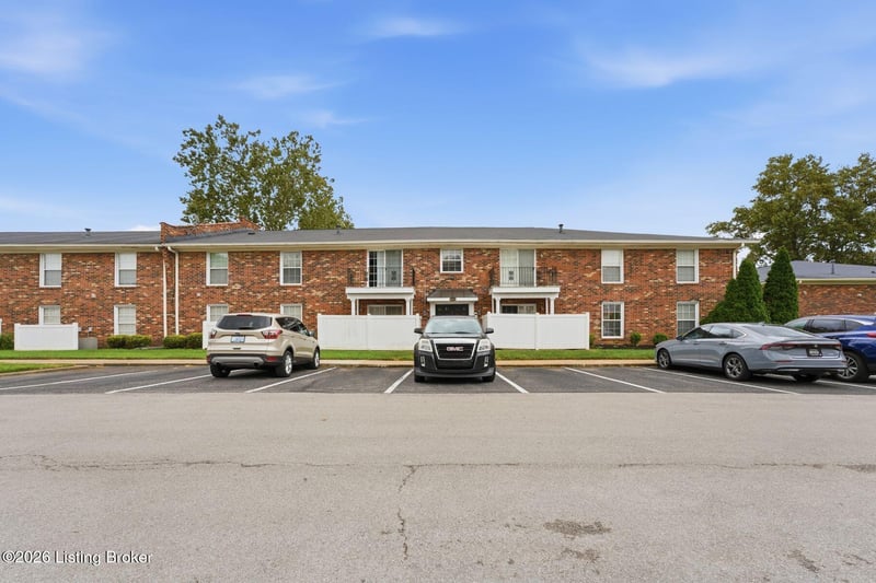 4820 Westmar Ter #APT 1, Louisville, KY 40222