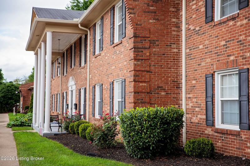 4825 Westmar Ter #202, Louisville, KY 40222