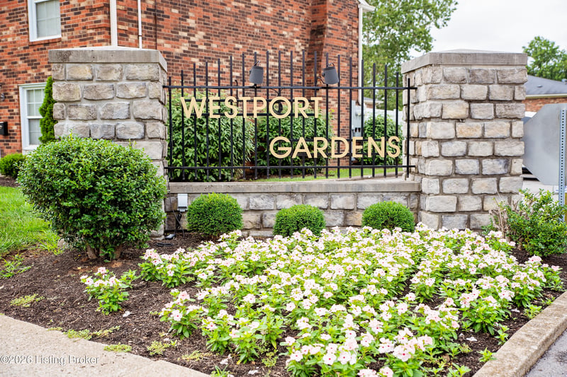 4825 Westmar Ter #202, Louisville, KY 40222