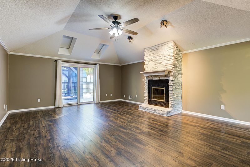 4837 Nat Rogers Rd, Boston, KY 40107