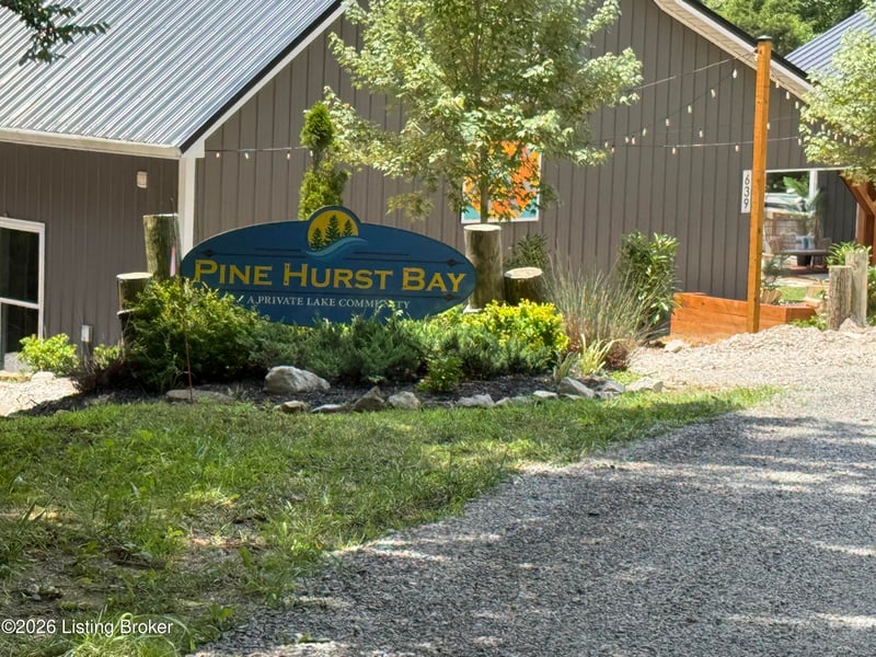 49 Pine Hurst Bay, Clarkson, KY 42726