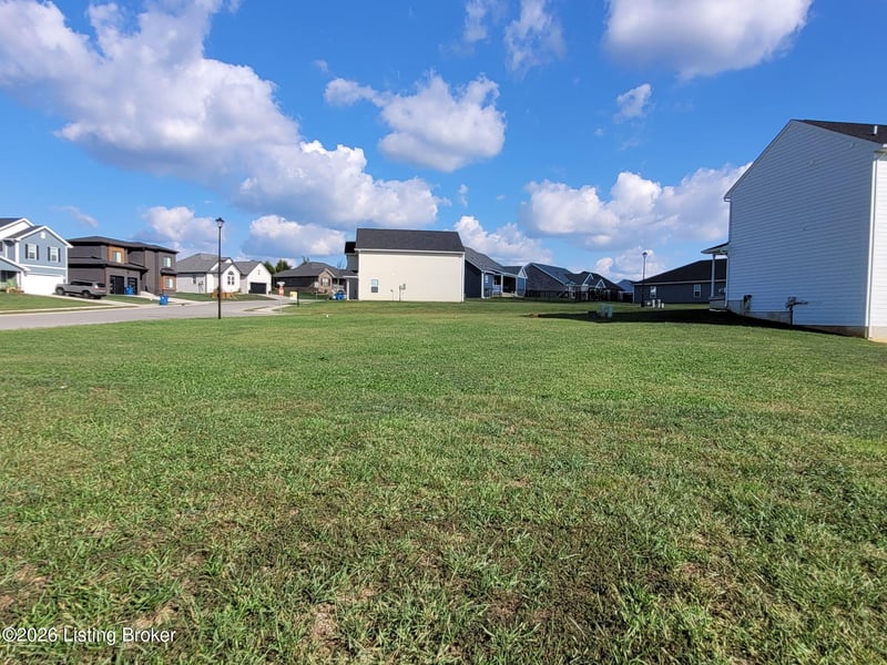 49 Wild Deer Dr, Elizabethtown, KY 42701