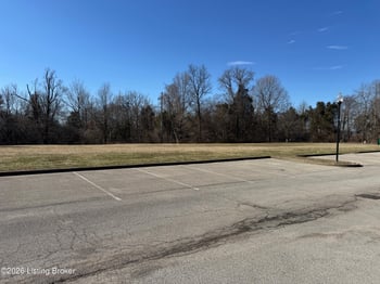 4900 Crossing Spring Way, Louisville, KY 40229