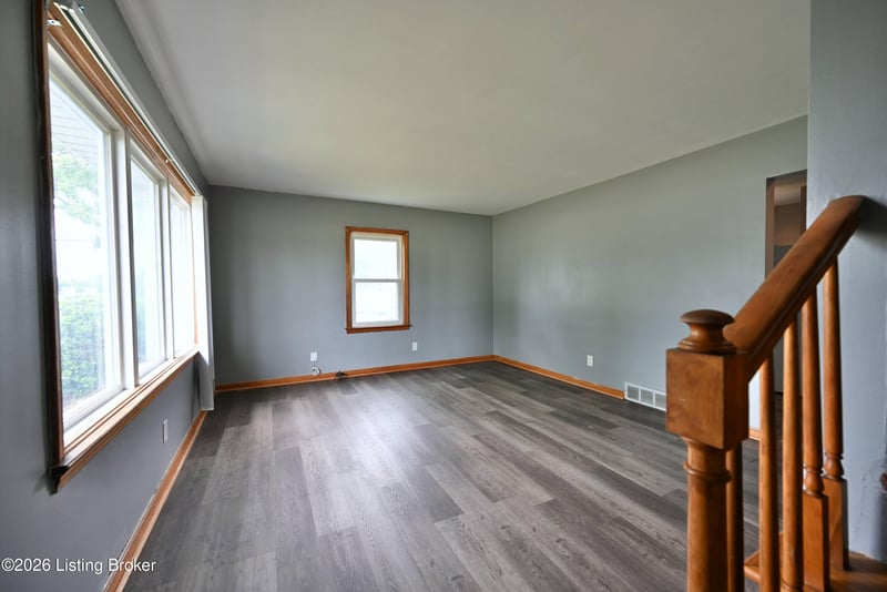 4901 Cane Run Rd, Louisville, KY 40216