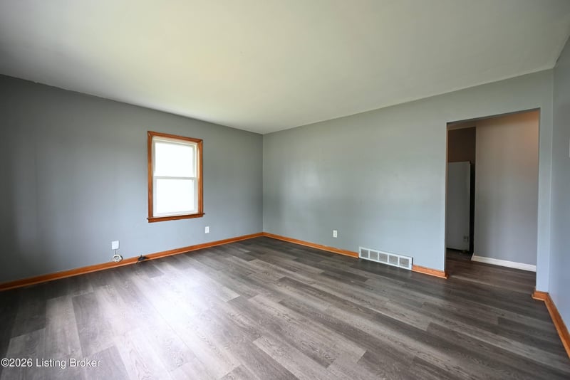 4901 Cane Run Rd, Louisville, KY 40216