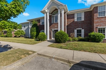 4901 Crossing Spring Way #101, Louisville, KY 40229