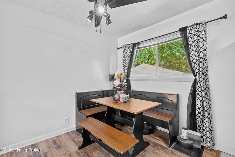 4901 Libby Ln, Louisville, KY 40272