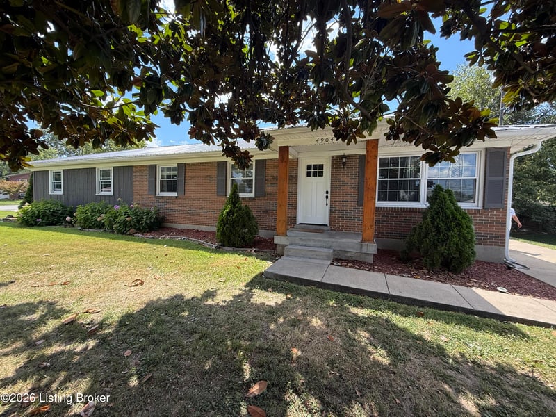 4904 Mile Of Sunshine Dr, Louisville, KY 40219