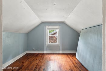 4904 Wellsworth Ave, Louisville, KY 40216