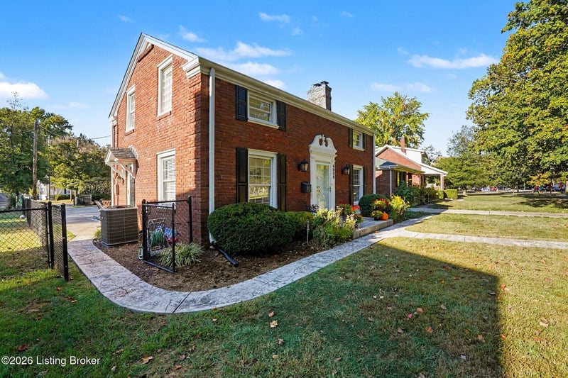 4906 Southern Pkwy, Louisville, KY 40214