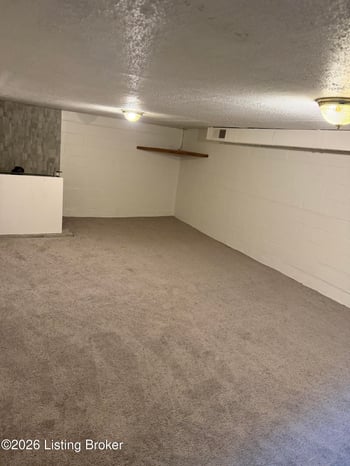 4906 Valley Station Rd, Louisville, KY 40272