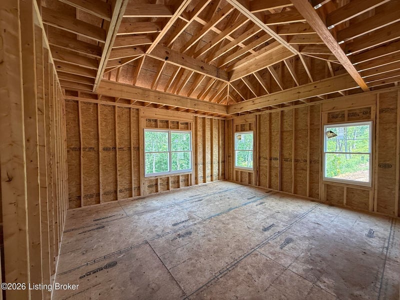 4907 Hardwood Forest Cir, La Grange, KY 40031