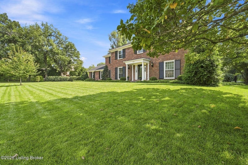 4908 Clovernook Rd, Louisville, KY 40207
